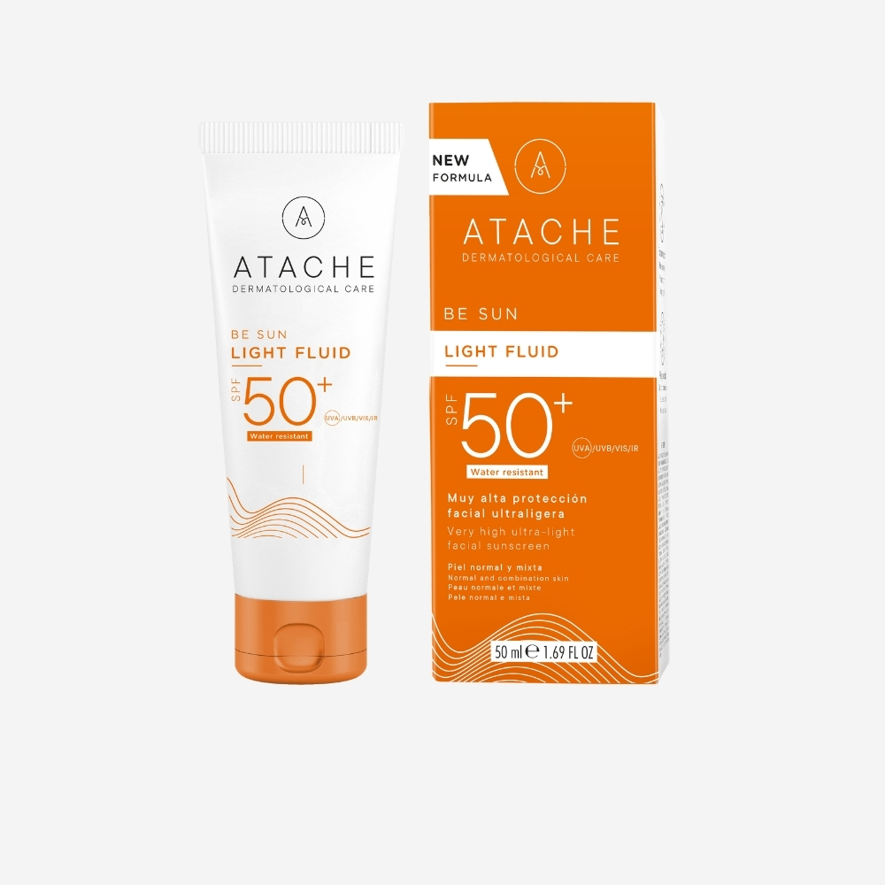 Light Fluid SPF50+
